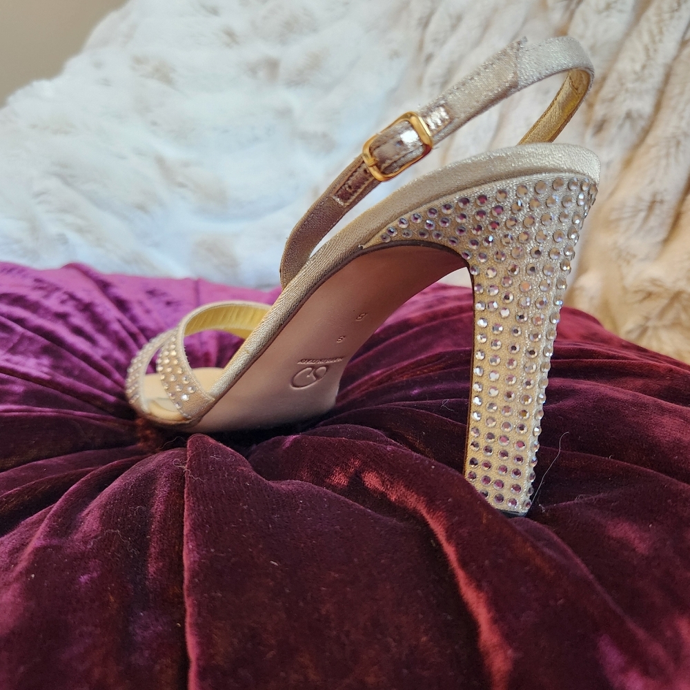 St John heeled sandal